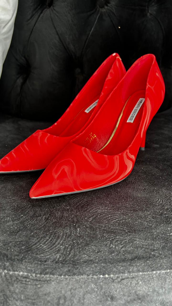 Red Heel - Sarai Afrique