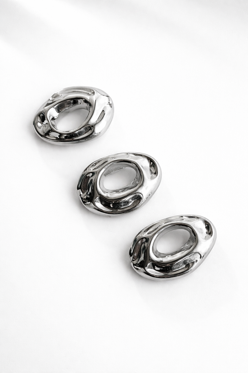 Liquid Metal Loop Brooch - Sarai Afrique