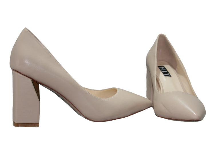 Nude pointed chunky heel , Shoe, shoes,- Sarai Afrique